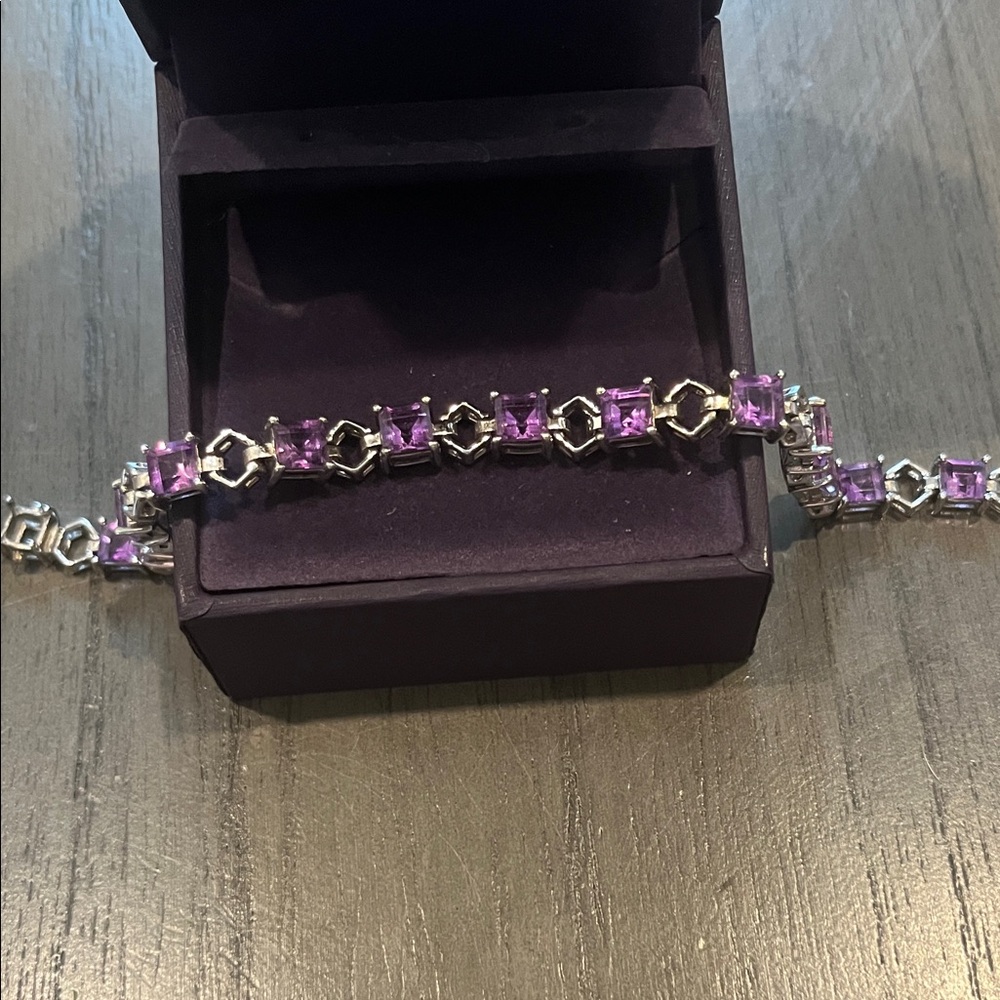 Elegant Amethyst and Silver Bracelet